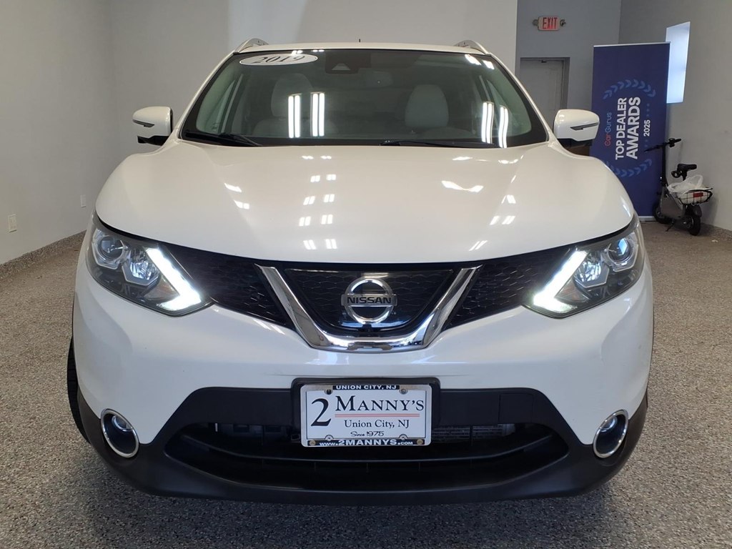Photo 2 of this NISSAN ROGUE SPORT