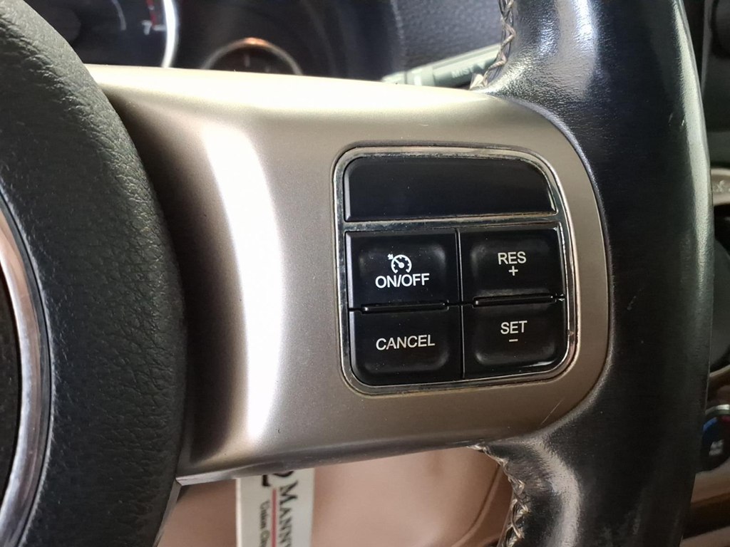 Photo 12 of this JEEP WRANGLER