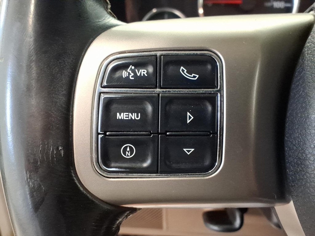 Photo 10 of this JEEP WRANGLER