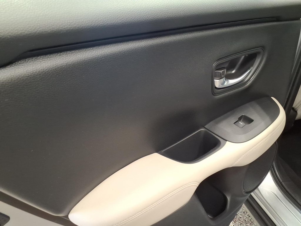Photo 18 of this HONDA HR-V