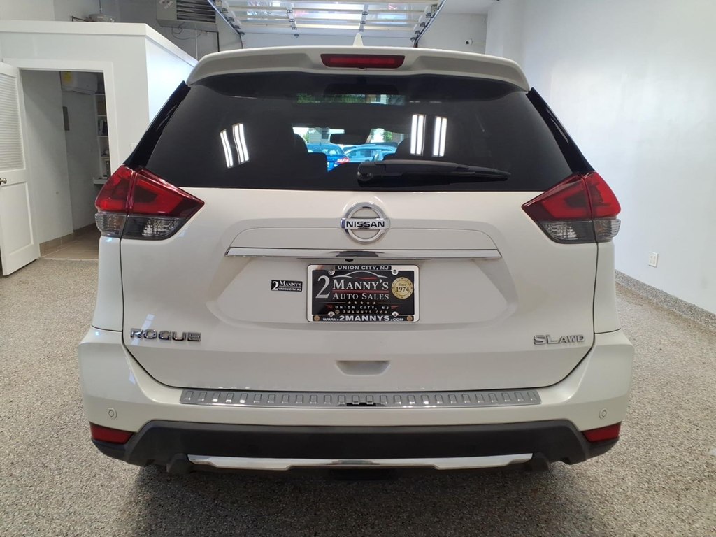 Photo 5 of this NISSAN ROGUE