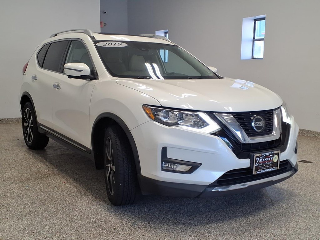 Photo 3 of this NISSAN ROGUE