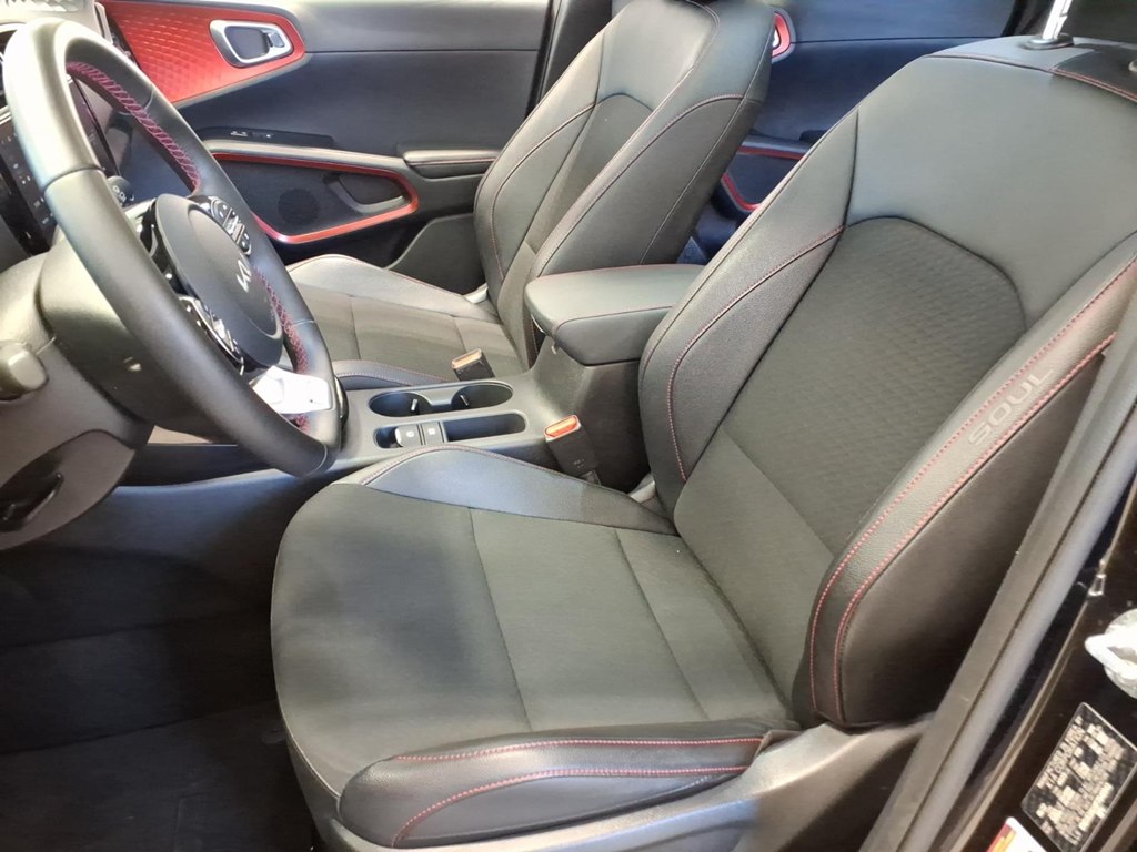 Photo 18 of this KIA SOUL