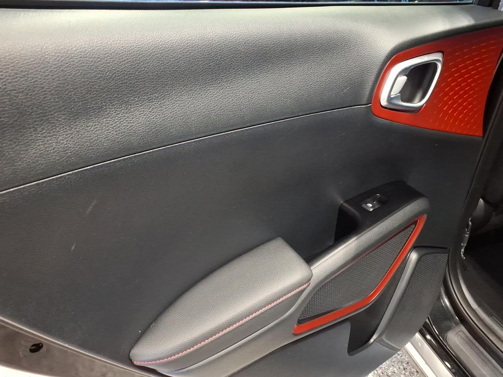 Photo 20 of this KIA SOUL
