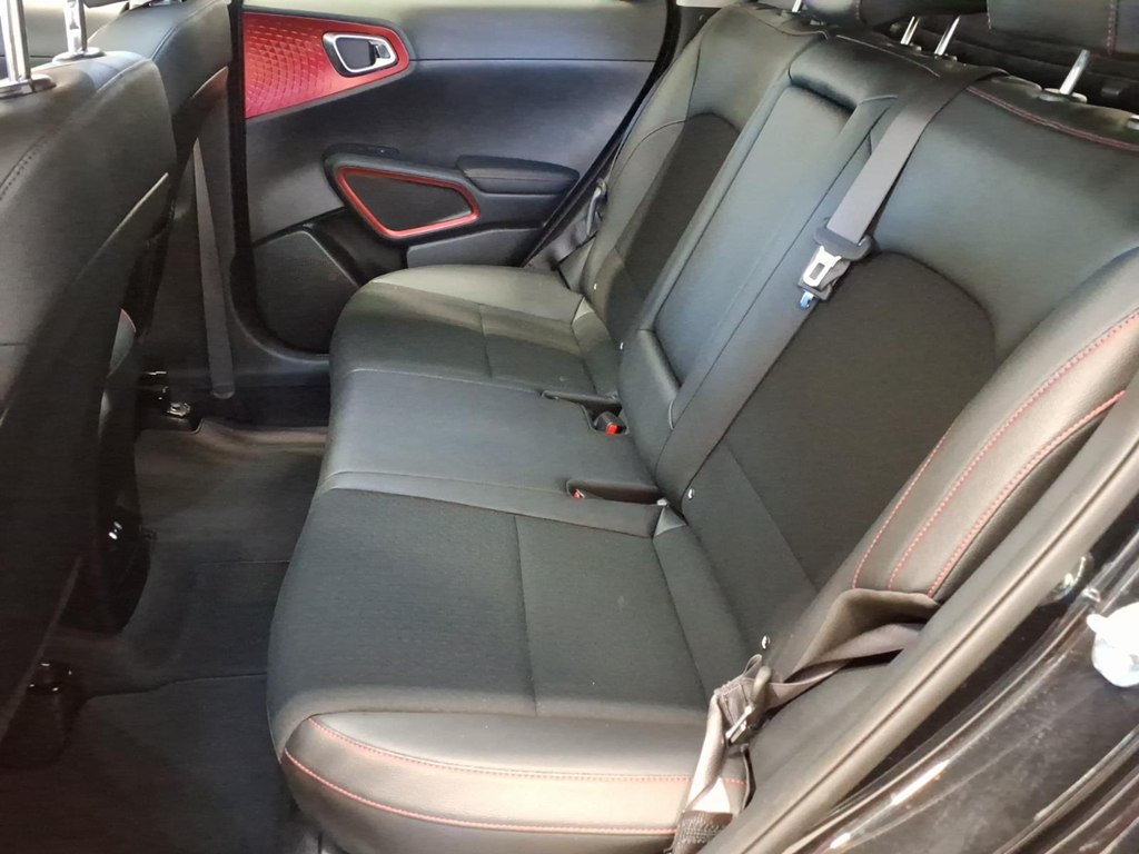 Photo 21 of this KIA SOUL