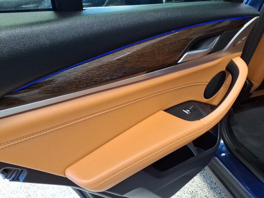 Photo 19 of this BMW X3