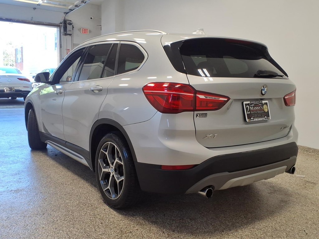 Photo 6 of this BMW X1