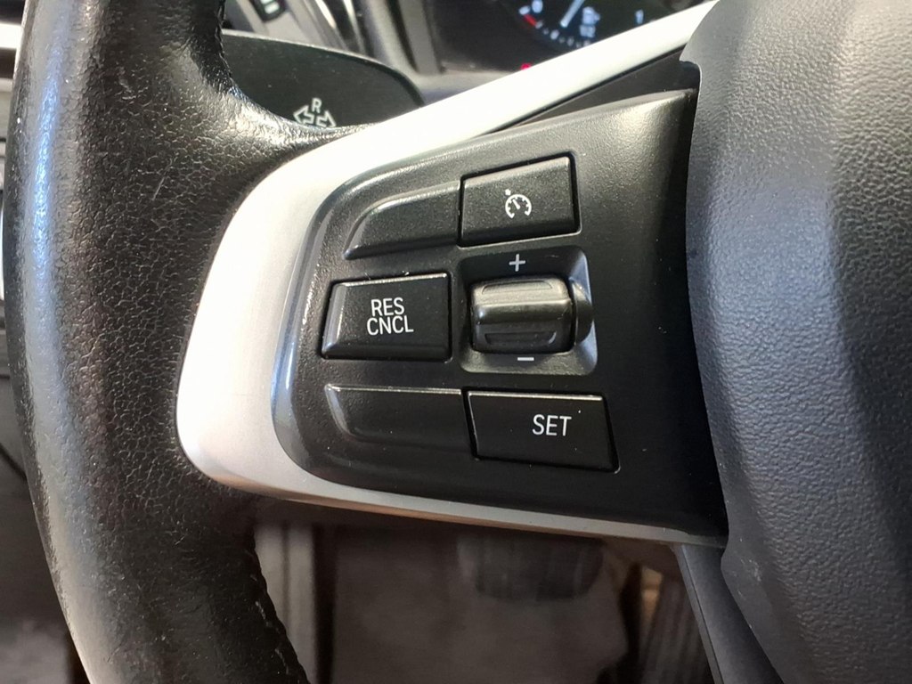 Photo 9 of this BMW X1