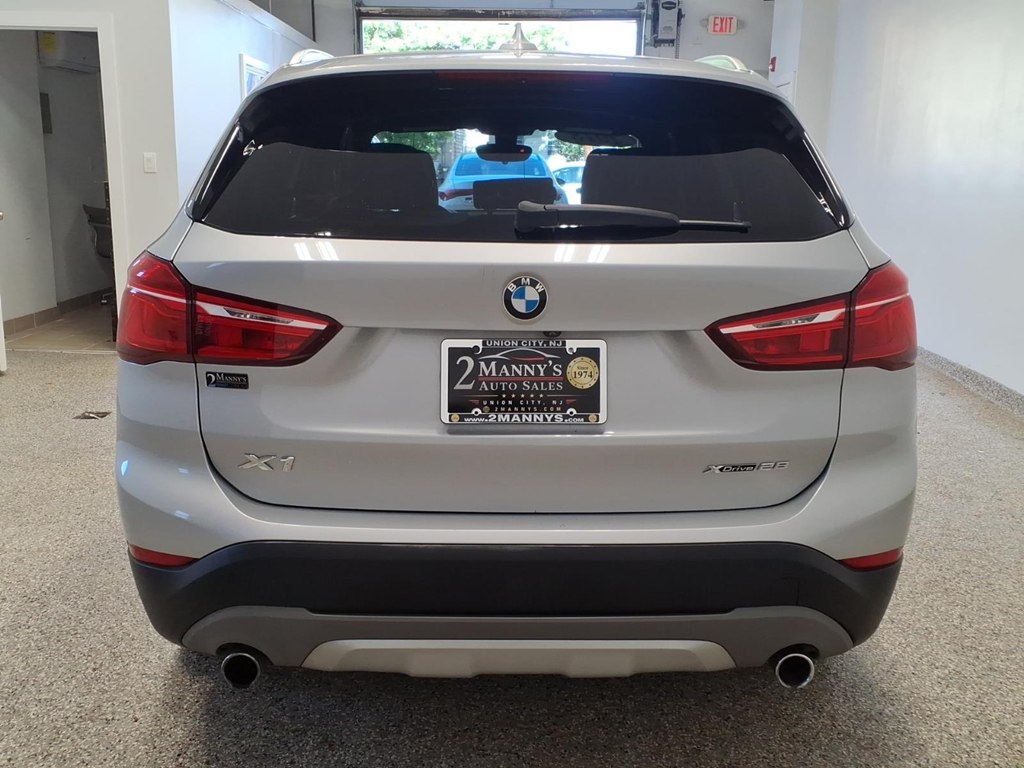 Photo 5 of this BMW X1