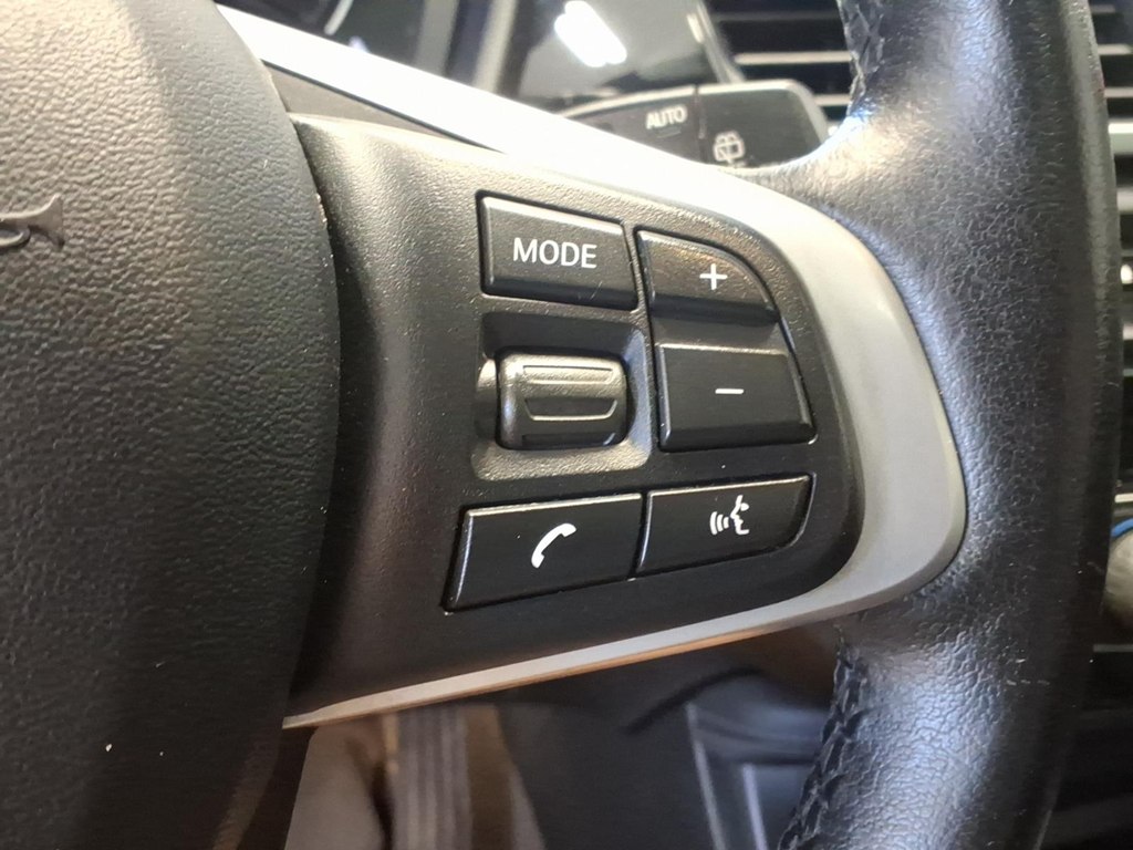 Photo 11 of this BMW X1
