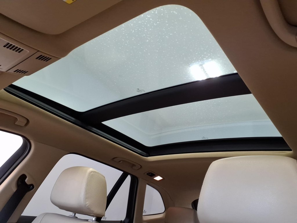 Photo 22 of this BMW X1