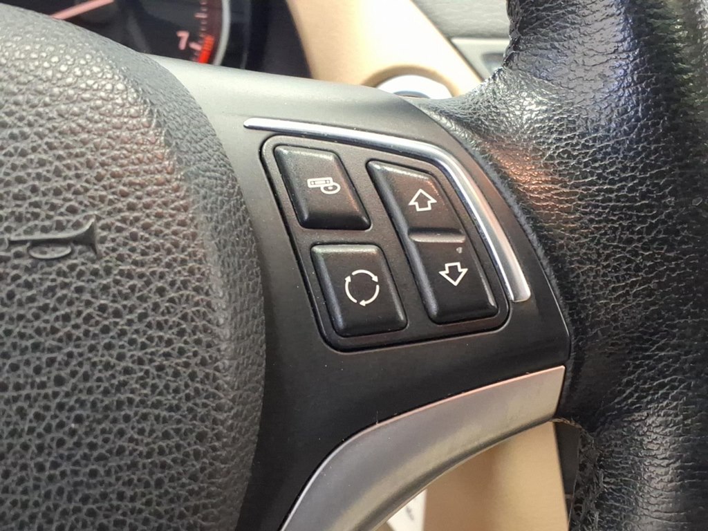 Photo 12 of this BMW X1