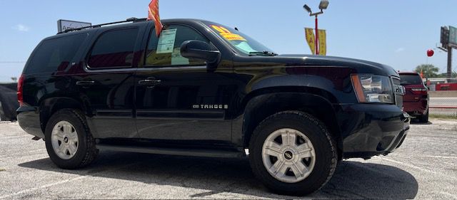 Photo 3 of this CHEVROLET TAHOE