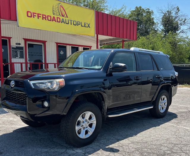 Photo 5 of this TOYOTA 4RUNNER