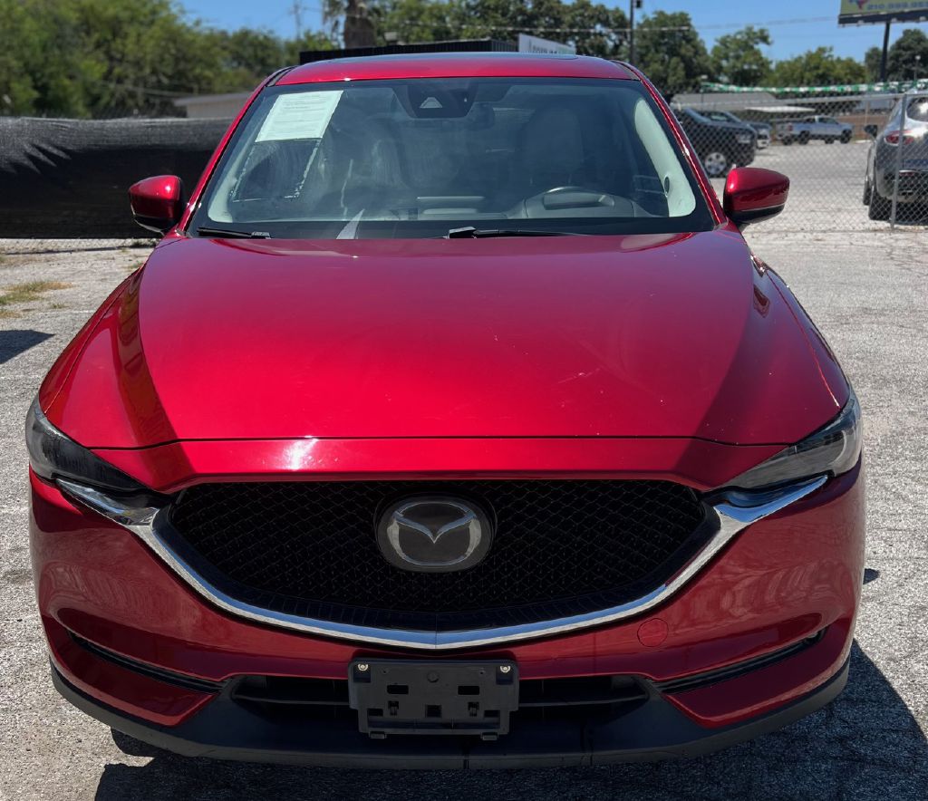 Photo 2 of this MAZDA CX-5