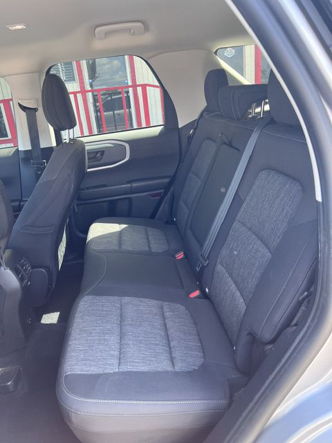 Photo 7 of this FORD BRONCO SPORT