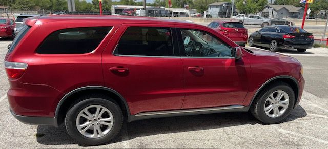 Photo 3 of this DODGE DURANGO