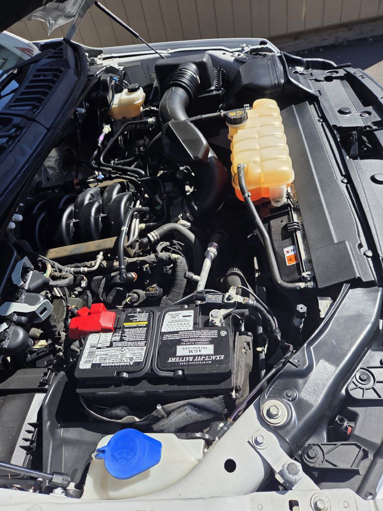 Photo 25 of this FORD F150