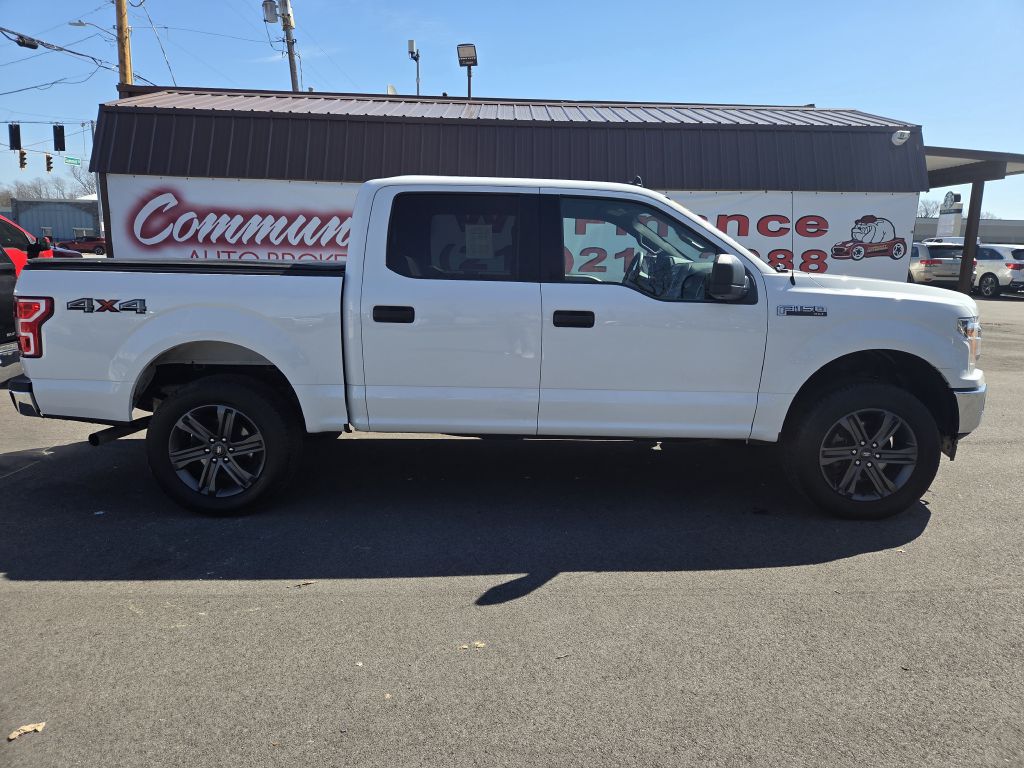 Photo 2 of this FORD F150