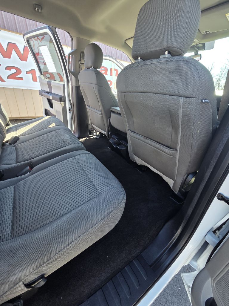 Photo 14 of this FORD F150