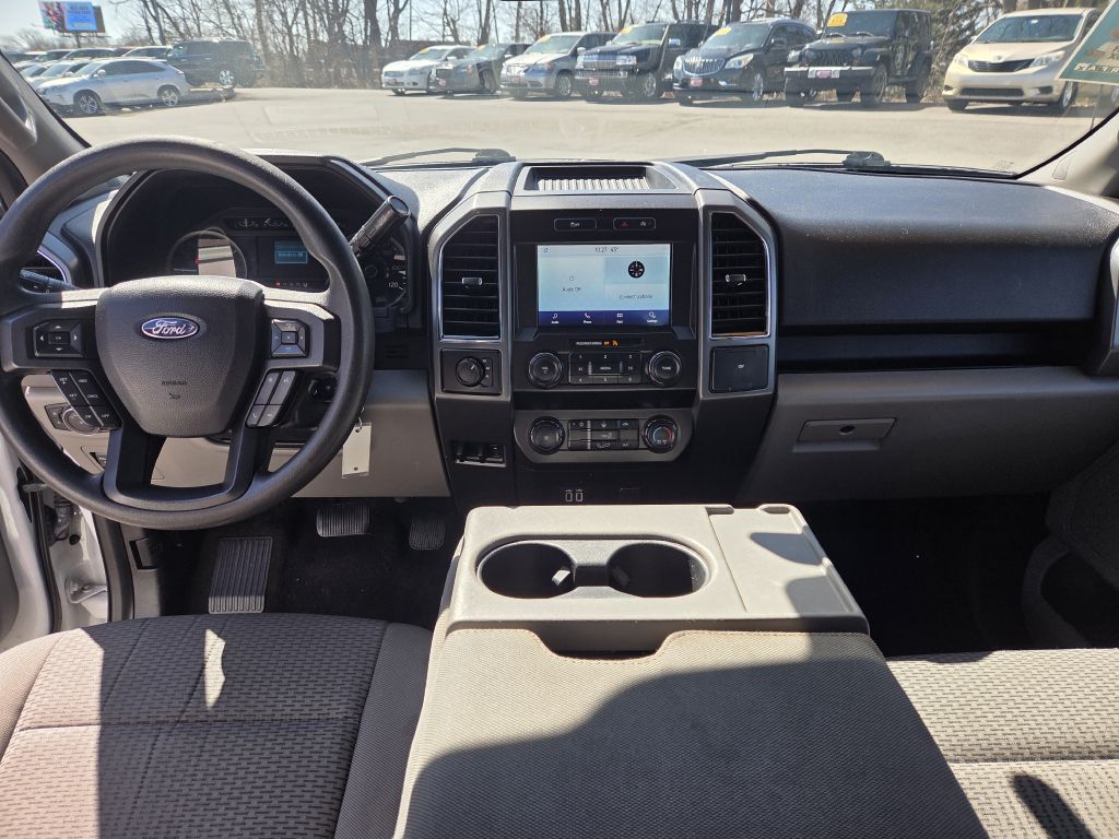 Photo 16 of this FORD F150