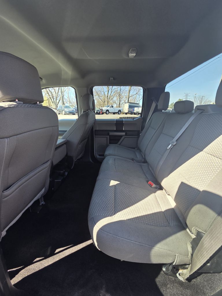 Photo 19 of this FORD F150