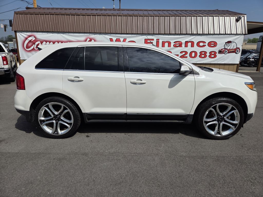 Photo 2 of this FORD EDGE