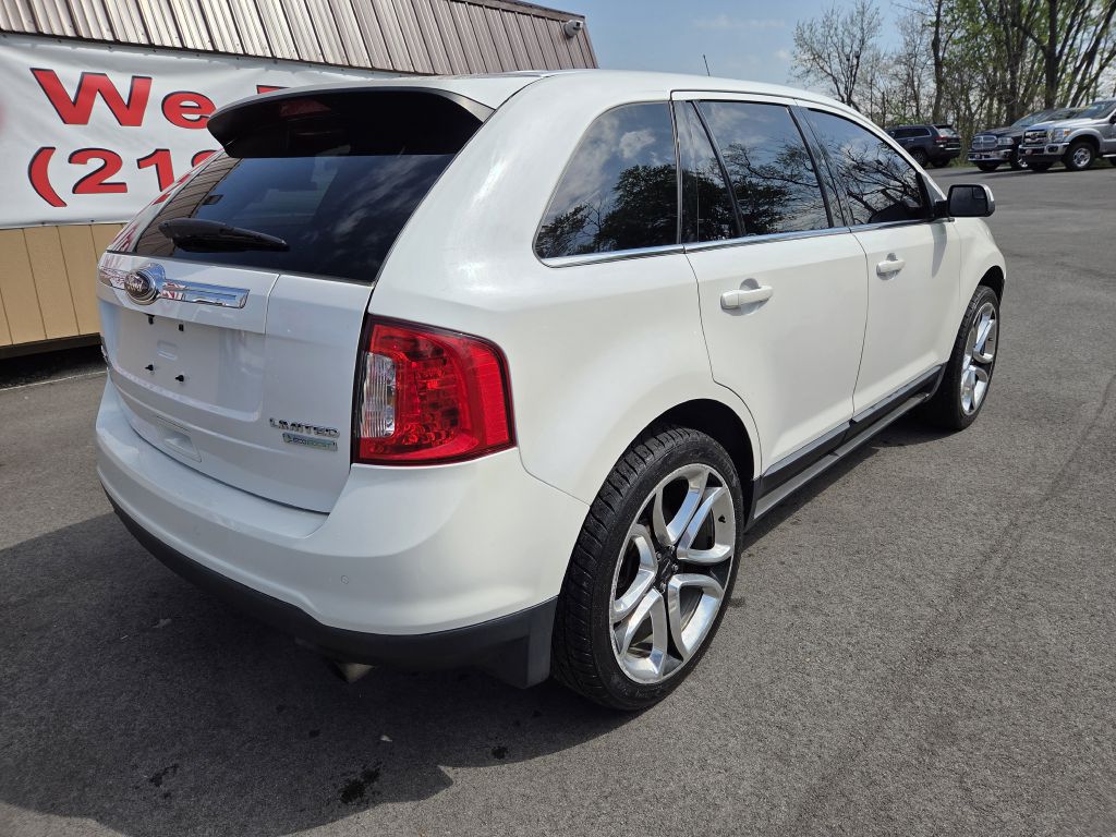 Photo 6 of this FORD EDGE