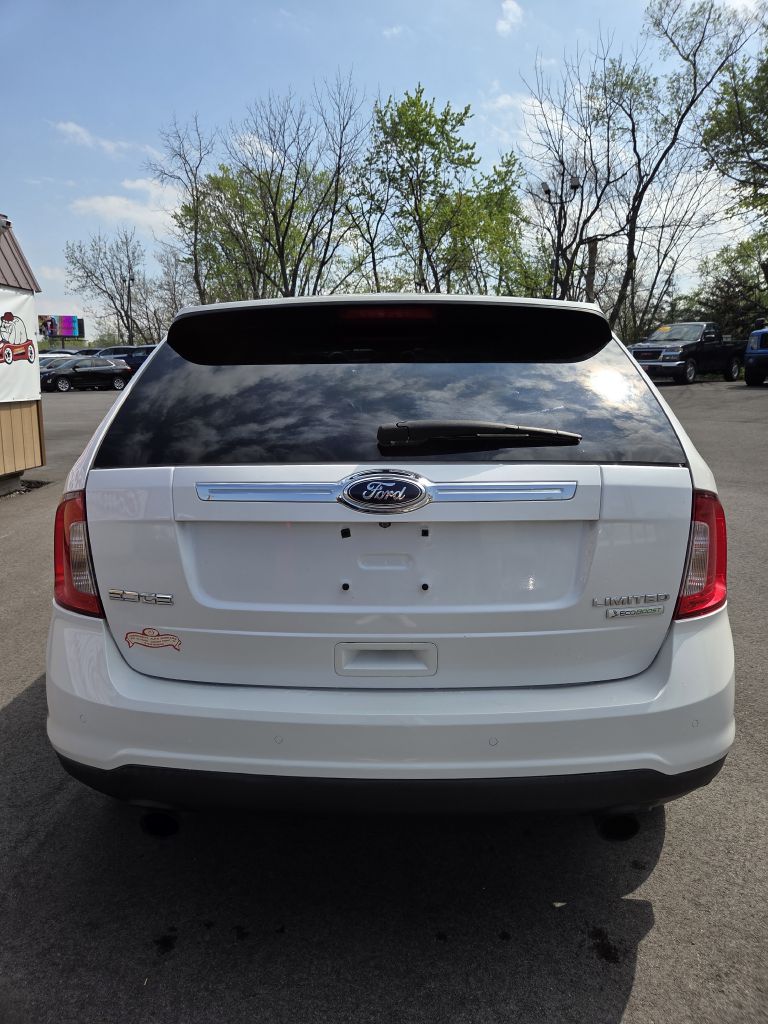 Photo 7 of this FORD EDGE