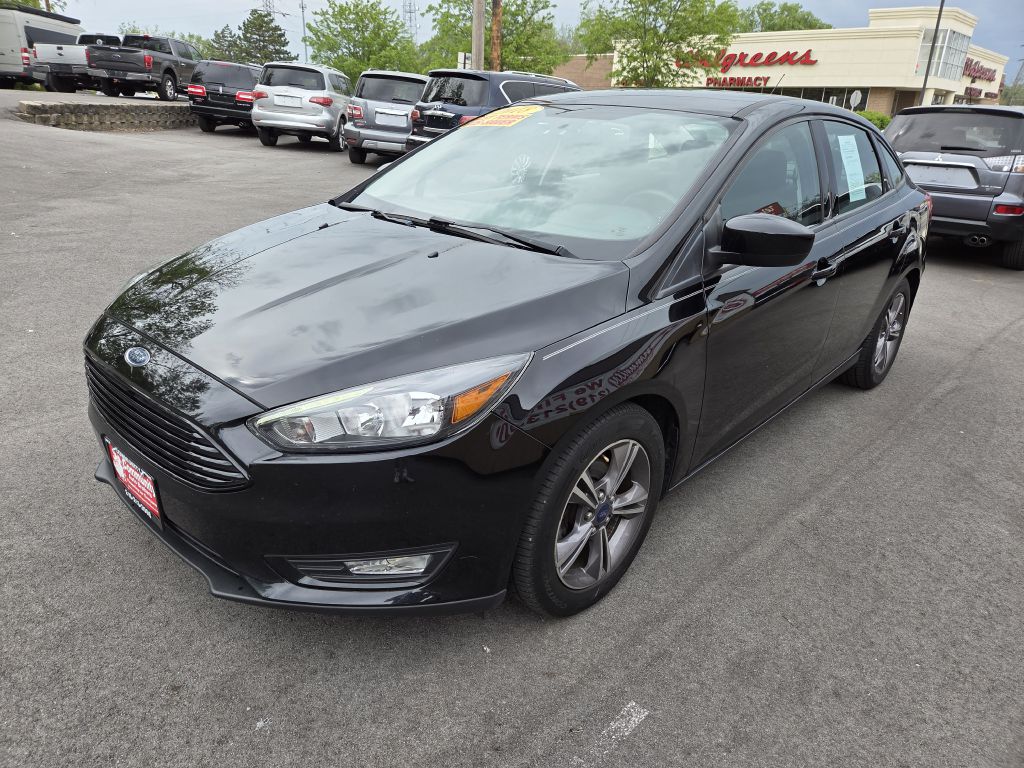 Photo 4 of this FORD FOCUS