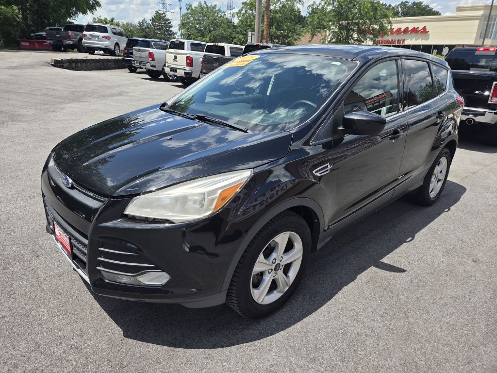 Photo 4 of this FORD ESCAPE
