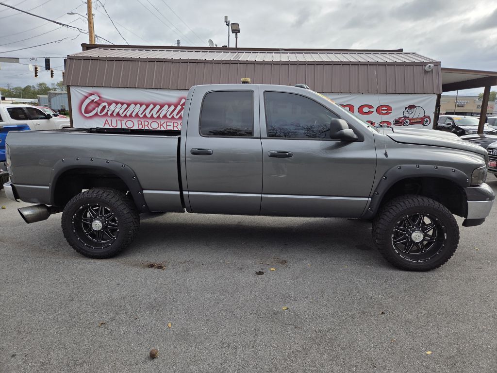 Photo 3 of this DODGE RAM 2500