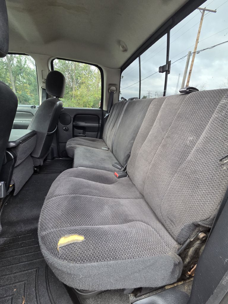 Photo 14 of this DODGE RAM 2500