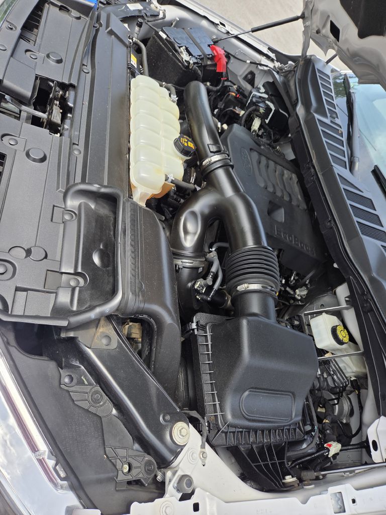 Photo 27 of this FORD F150