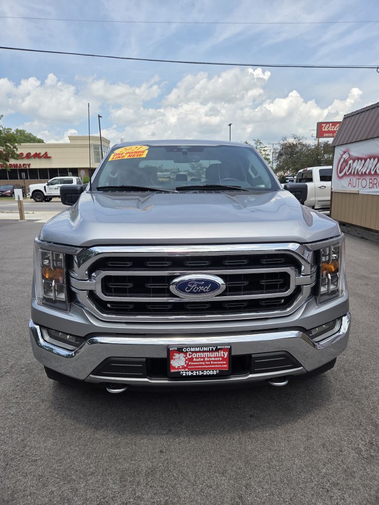Photo 2 of this FORD F150