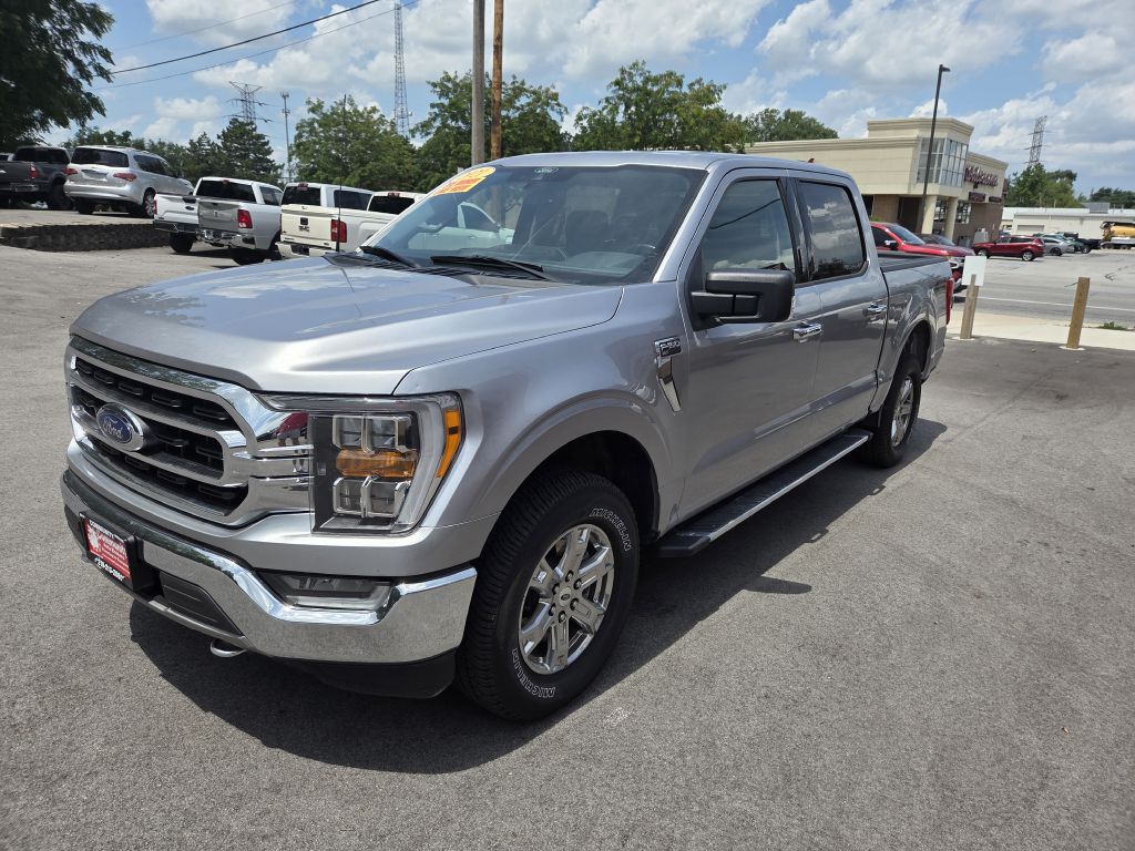 Photo 4 of this FORD F150