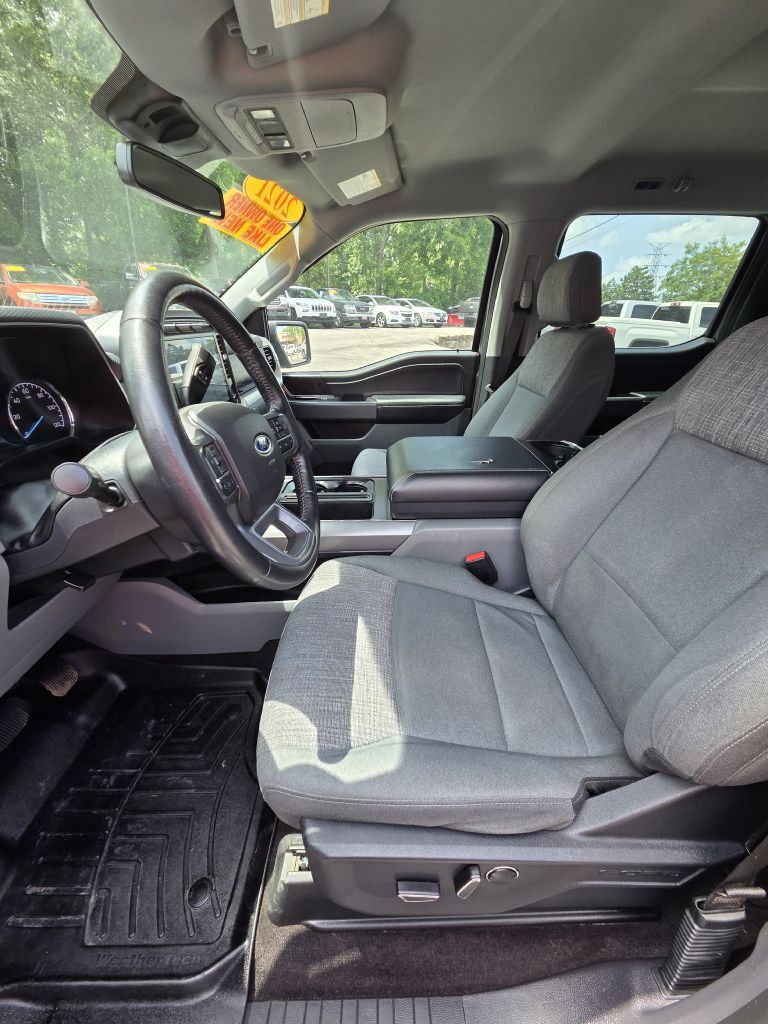 Photo 11 of this FORD F150