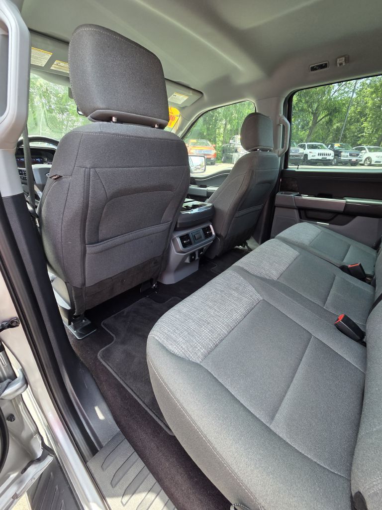 Photo 14 of this FORD F150