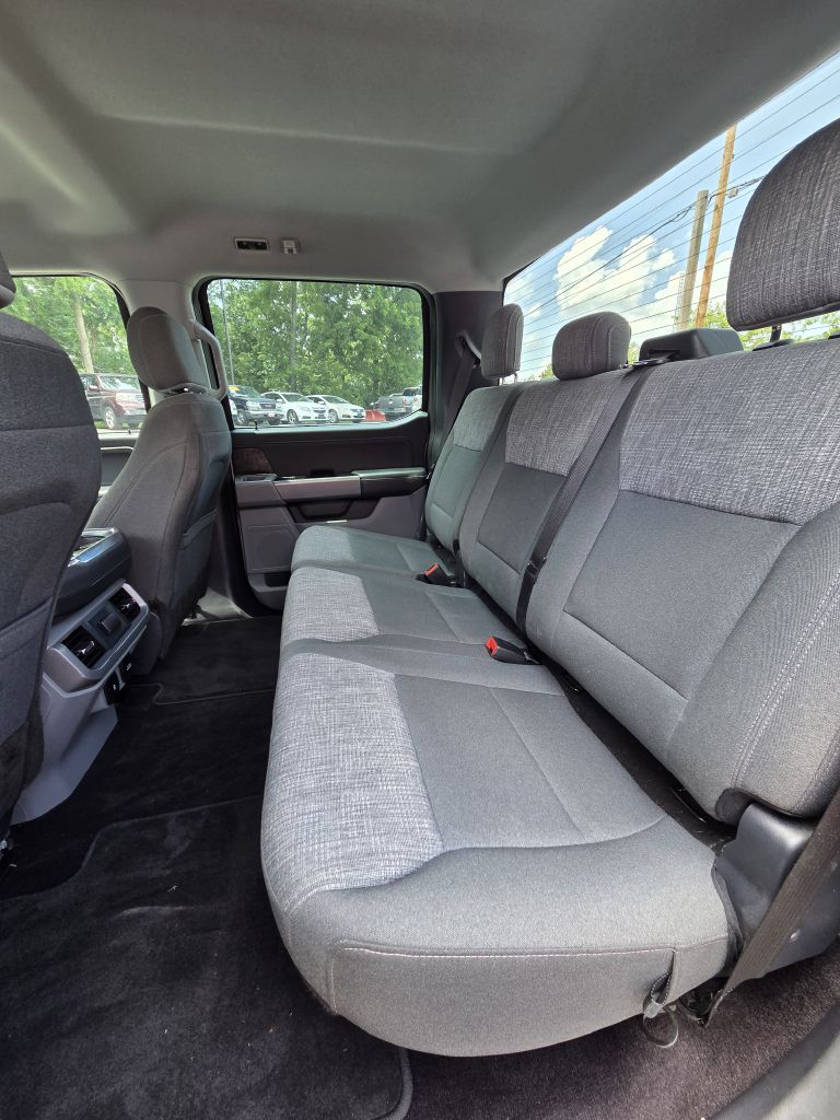 Photo 15 of this FORD F150