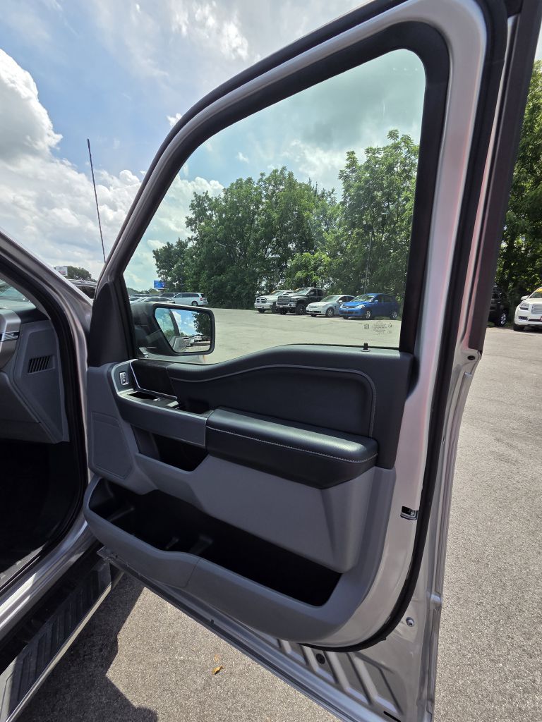 Photo 19 of this FORD F150