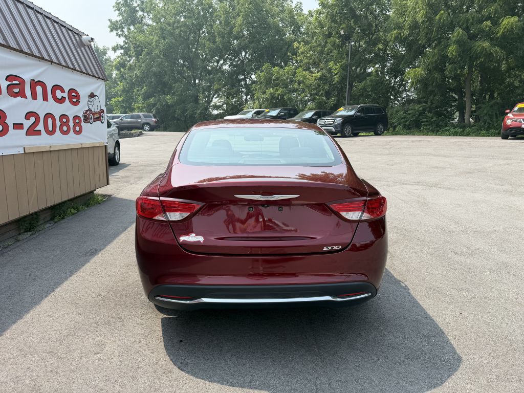Photo 6 of this CHRYSLER 200