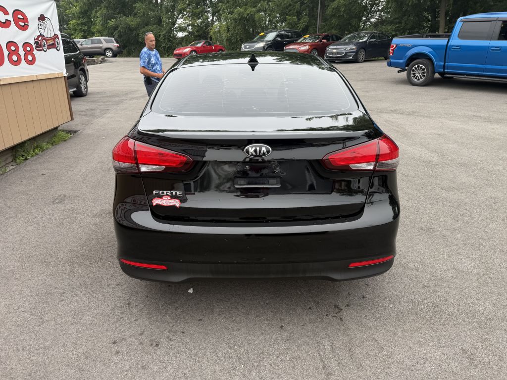 Photo 6 of this KIA FORTE
