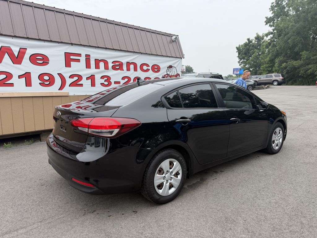 Photo 7 of this KIA FORTE