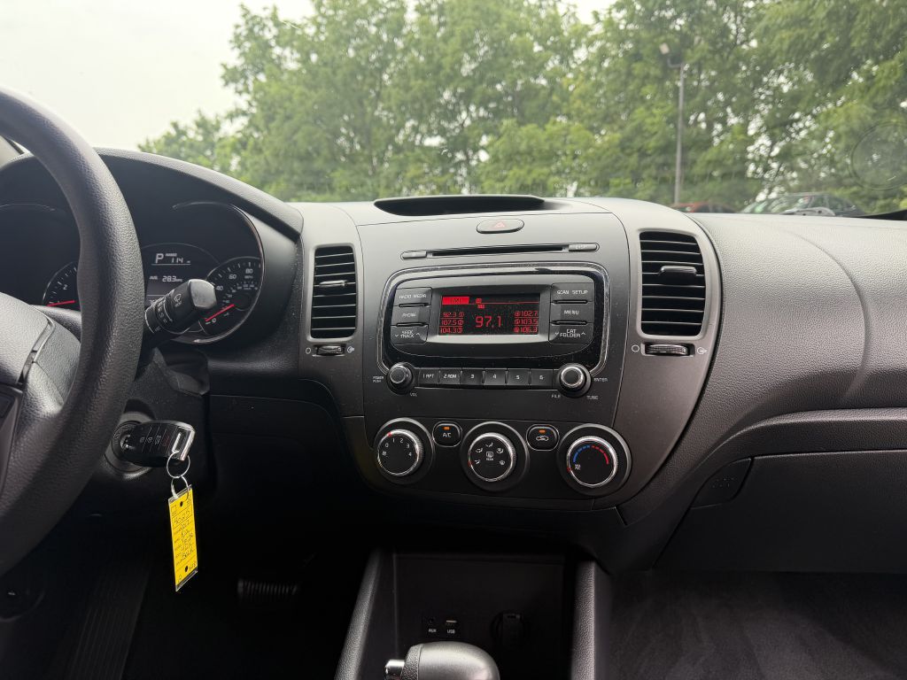 Photo 20 of this KIA FORTE