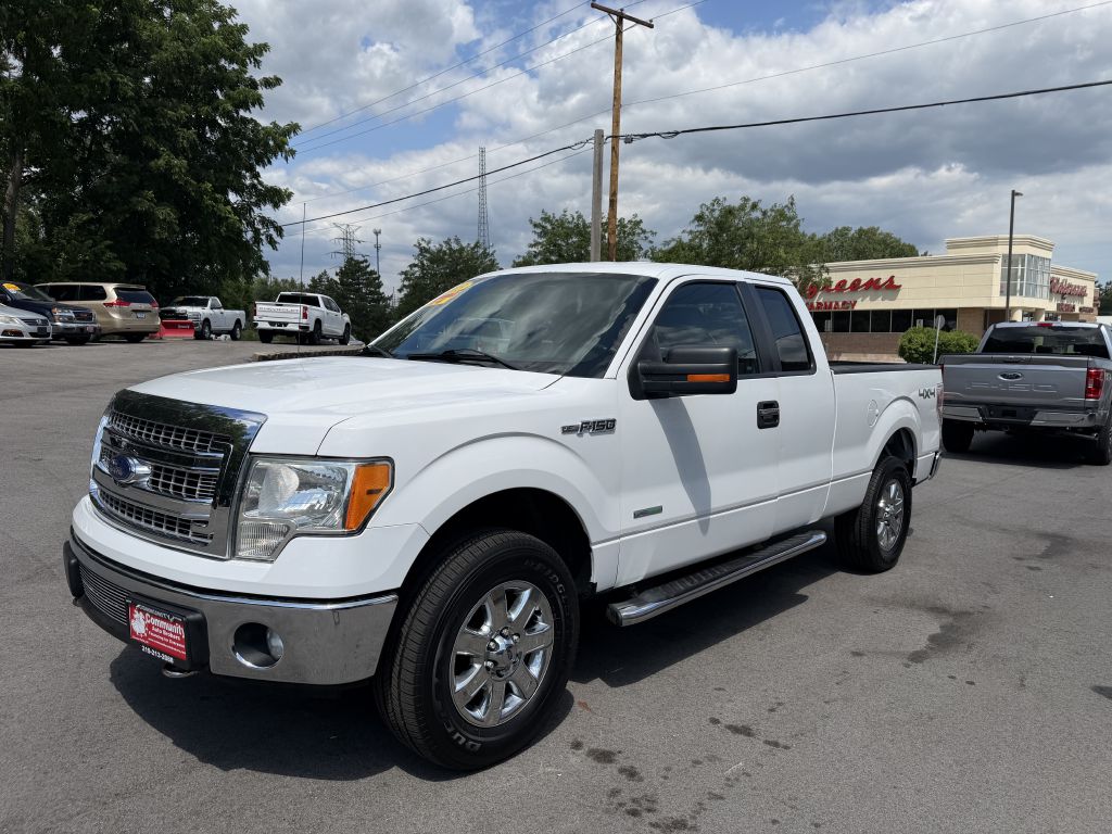 Photo 4 of this FORD F150