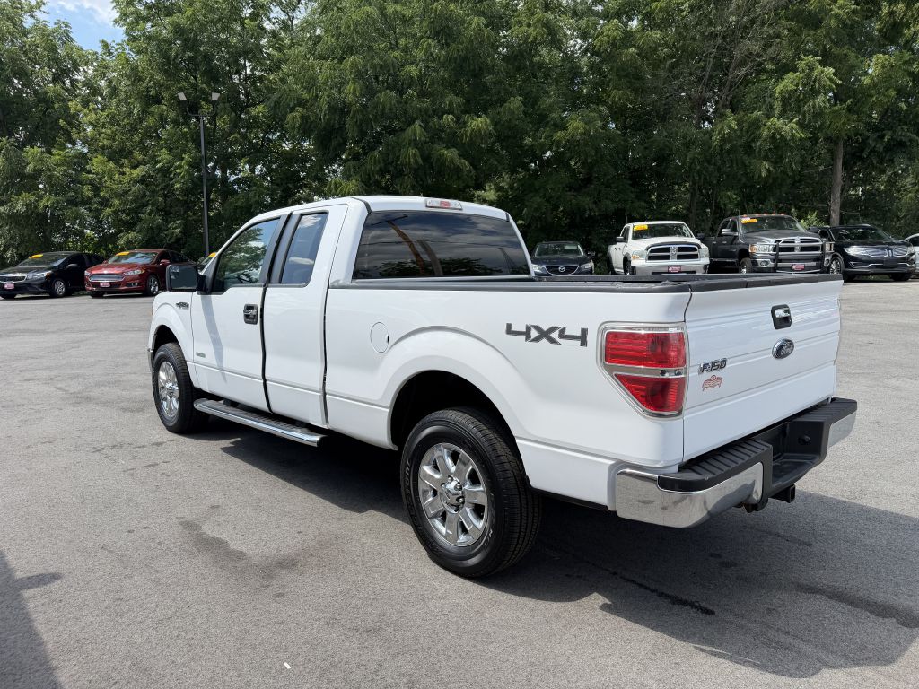 Photo 5 of this FORD F150