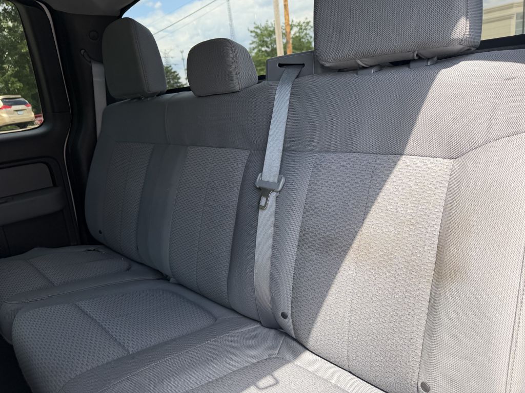 Photo 16 of this FORD F150