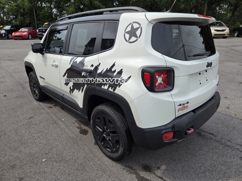 Photo 5 of this JEEP RENEGADE