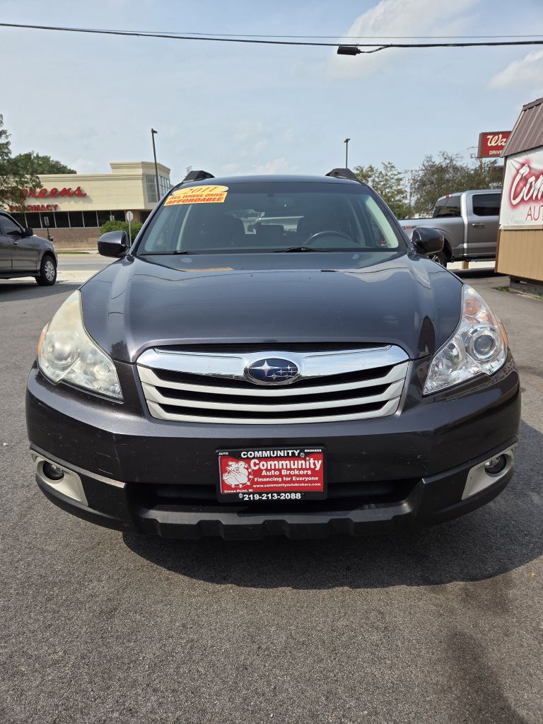 Photo 2 of this SUBARU OUTBACK