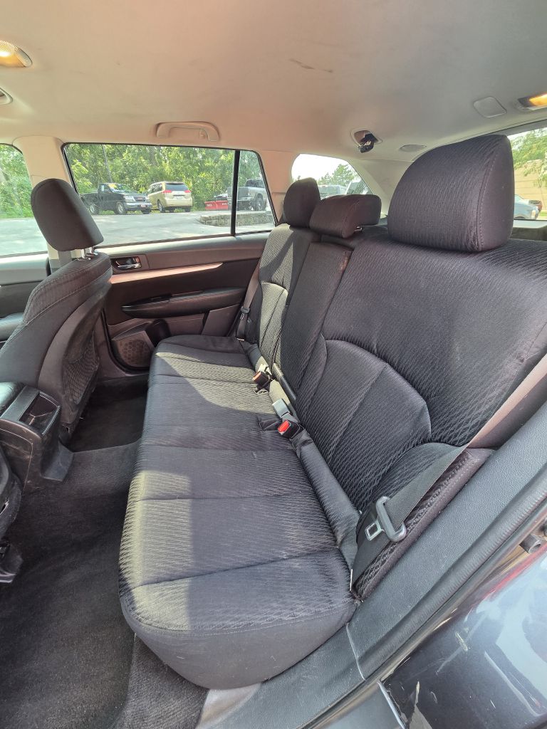 Photo 12 of this SUBARU OUTBACK